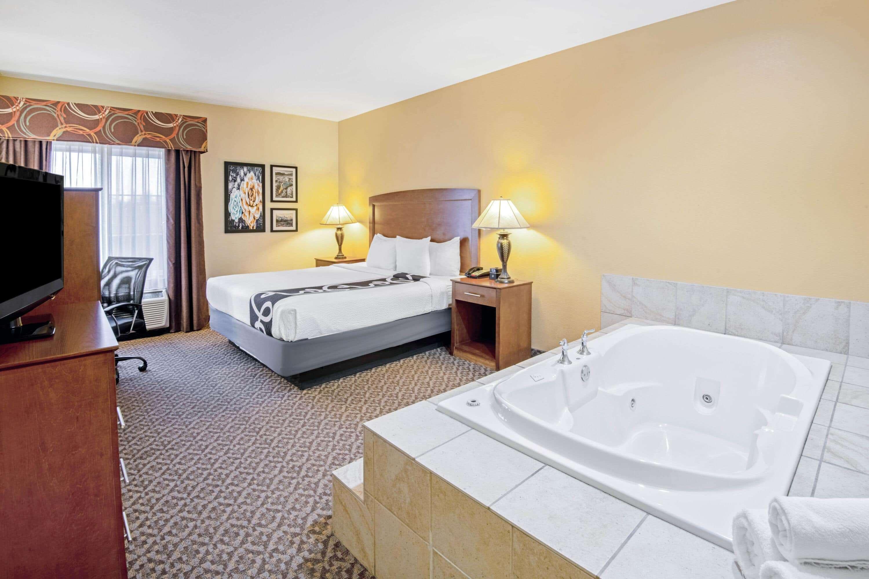 Hotel La Quinta By Wyndham / Sill 3*
