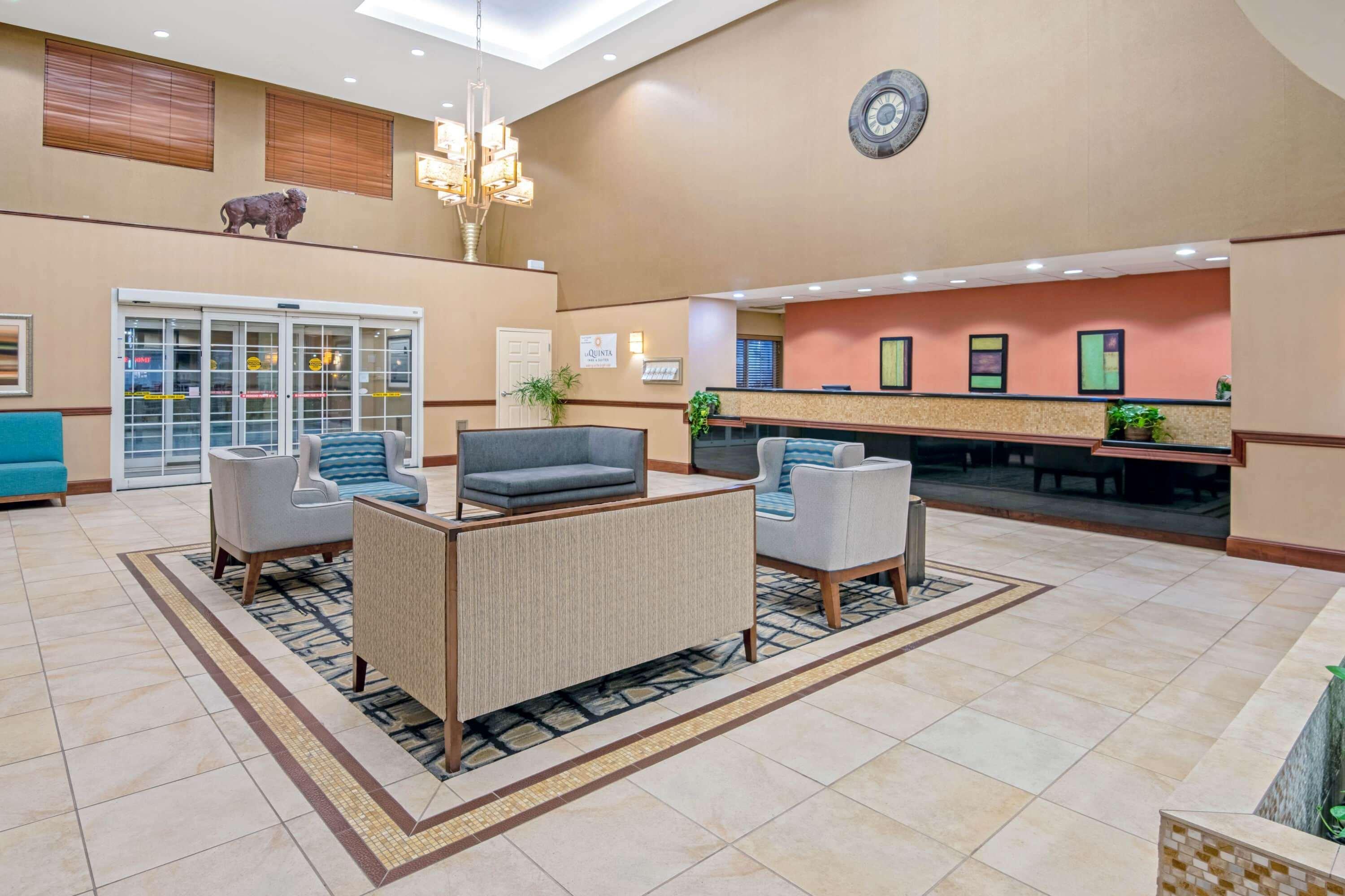 La Quinta By Wyndham / Sill