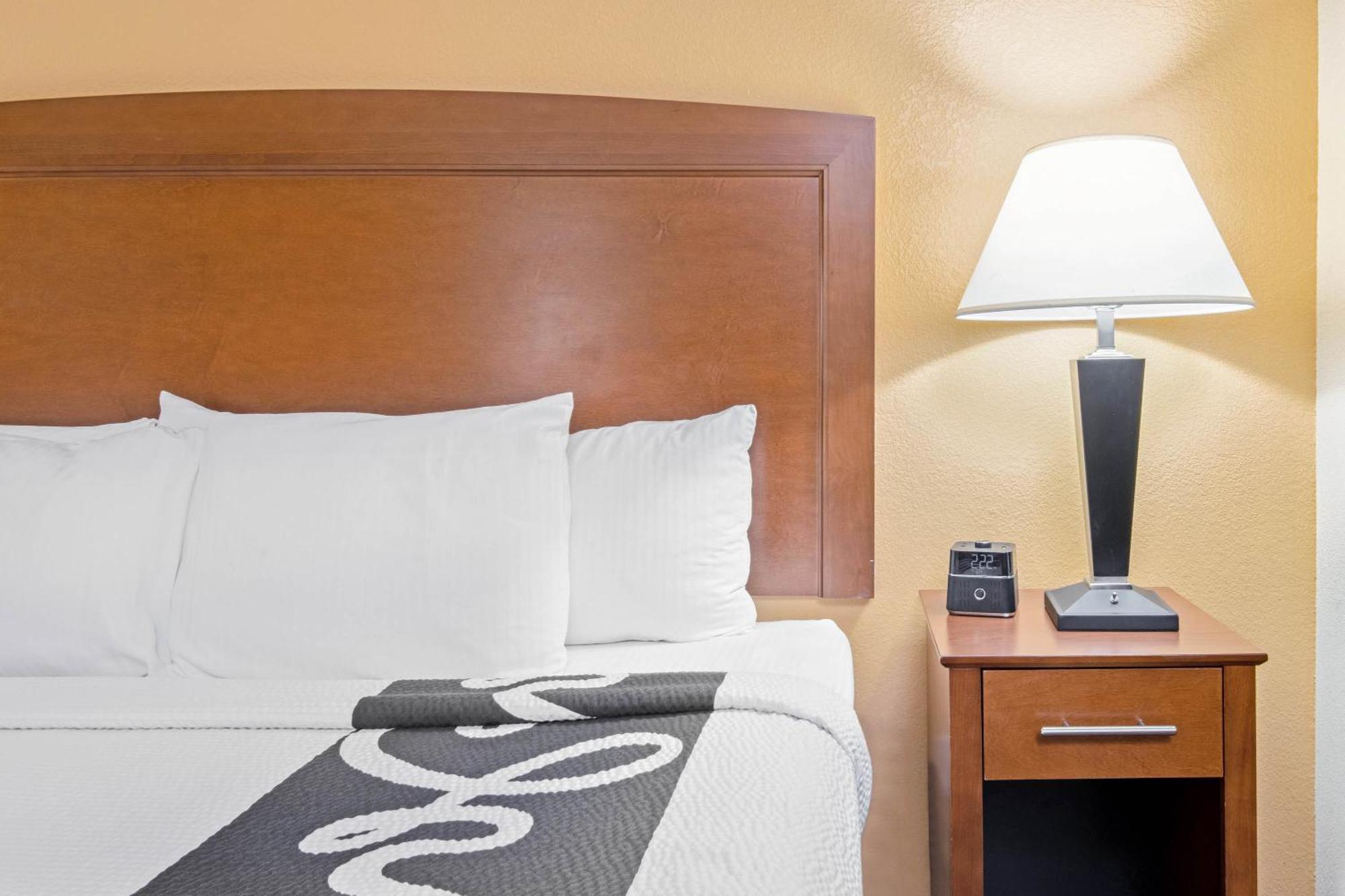 La Quinta By Wyndham / Sill Hotel 3*