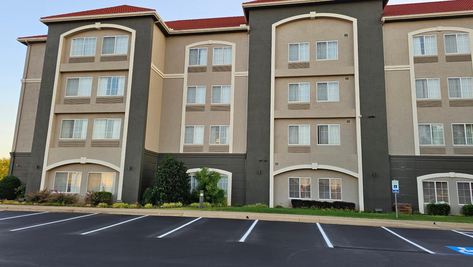 La Quinta By Wyndham / Sill Hotel 3*